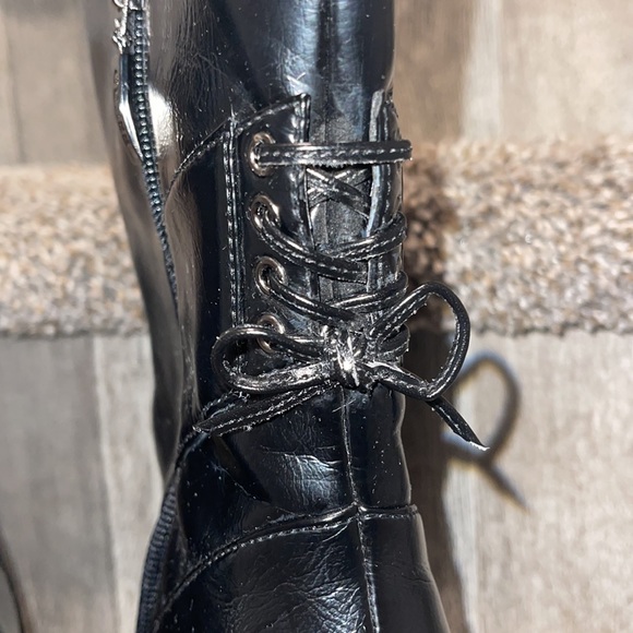 Guess Stilletto Heals New With Out Box - Picture 5 of 8